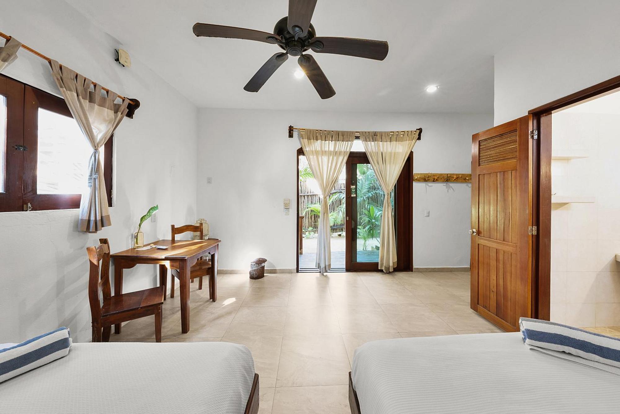 Playa Canek Beachfront Eco Hotel Тулум Экстерьер фото