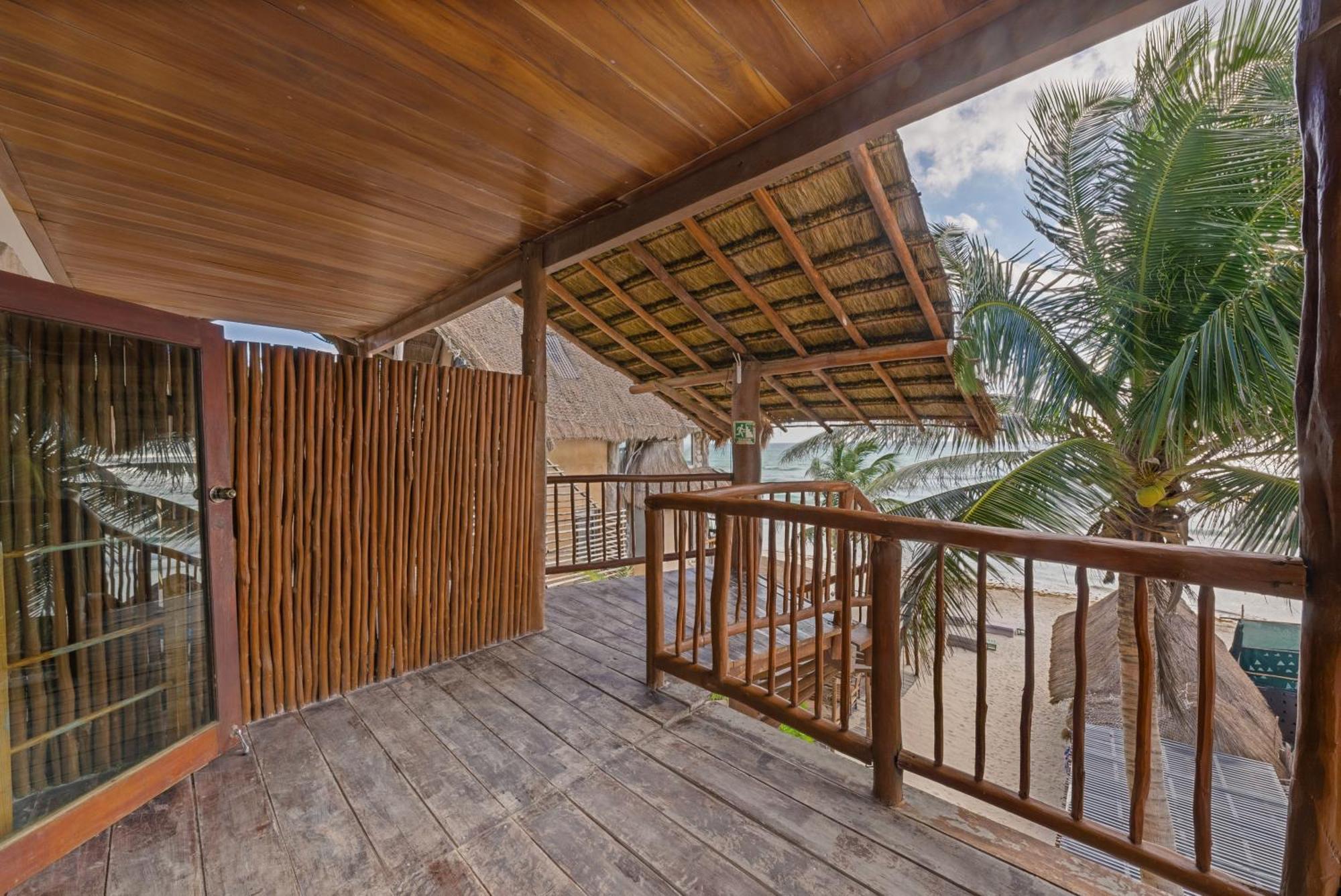 Playa Canek Beachfront Eco Hotel Тулум Экстерьер фото
